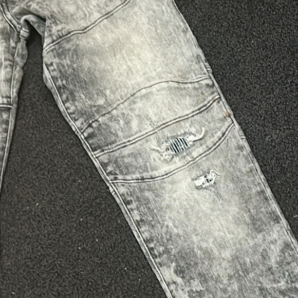 True religion men distressed jeans inseam 34.5” - Picture 4 of 13